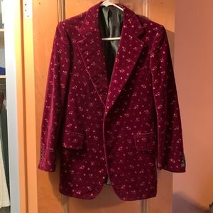 Maroon velvet with embroidered flowers - dinner jacket men’s medium